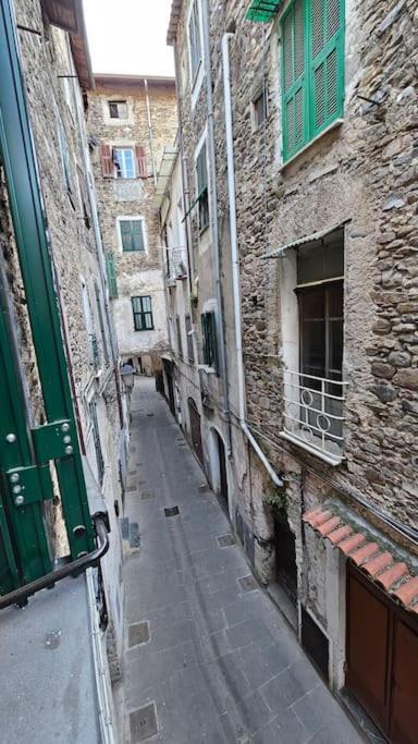 Car.Lo. Casa Vacanze Dolceacqua Exterior photo